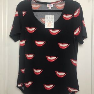 LuLaRoe Halloween Vampire Iris Tee
